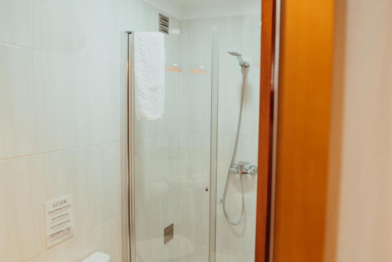 Racia Lodges - Apartment Viana do Castelo Bagian luar foto